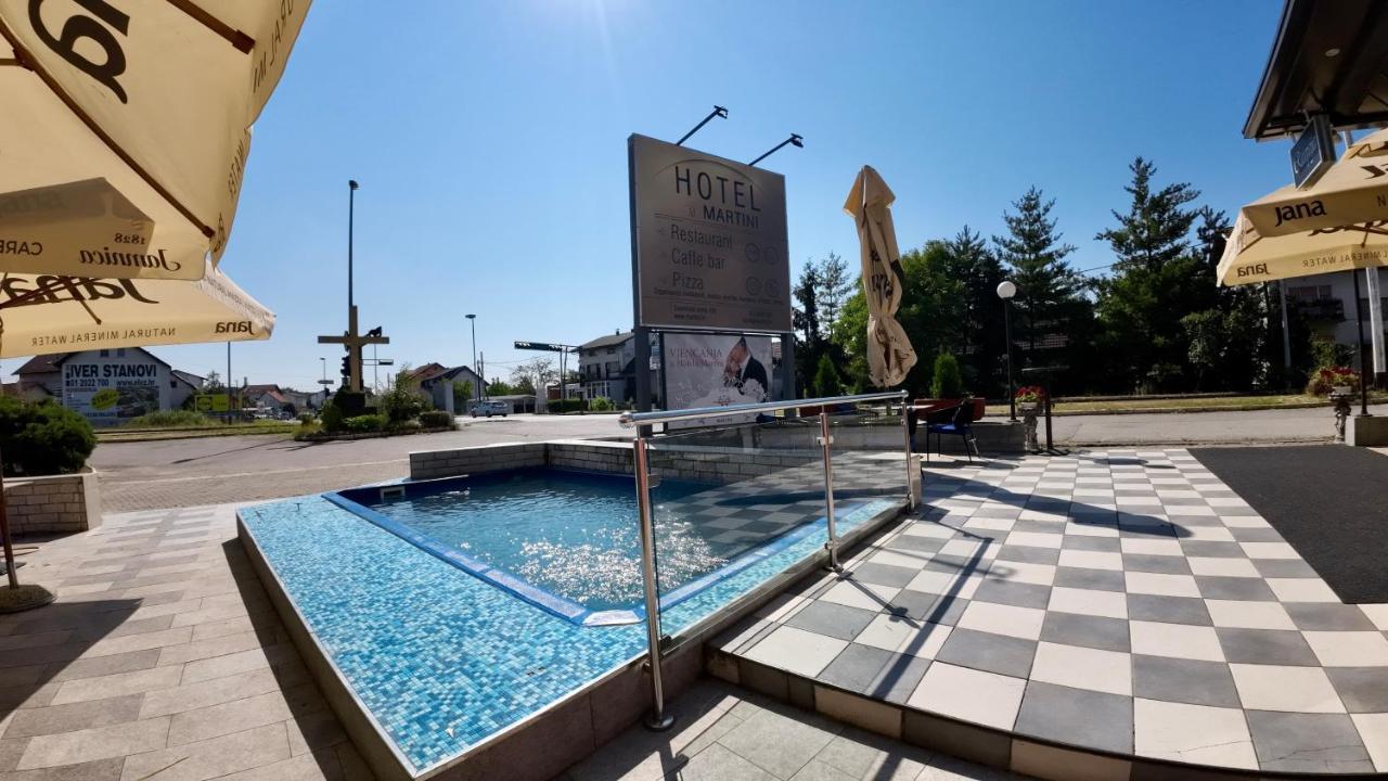 Hotel Martini Zagreb Hotel And Restaurant Sesvete Luaran gambar
