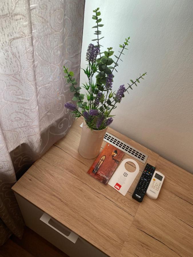 Hotel Martini Zagreb Hotel And Restaurant Sesvete Luaran gambar