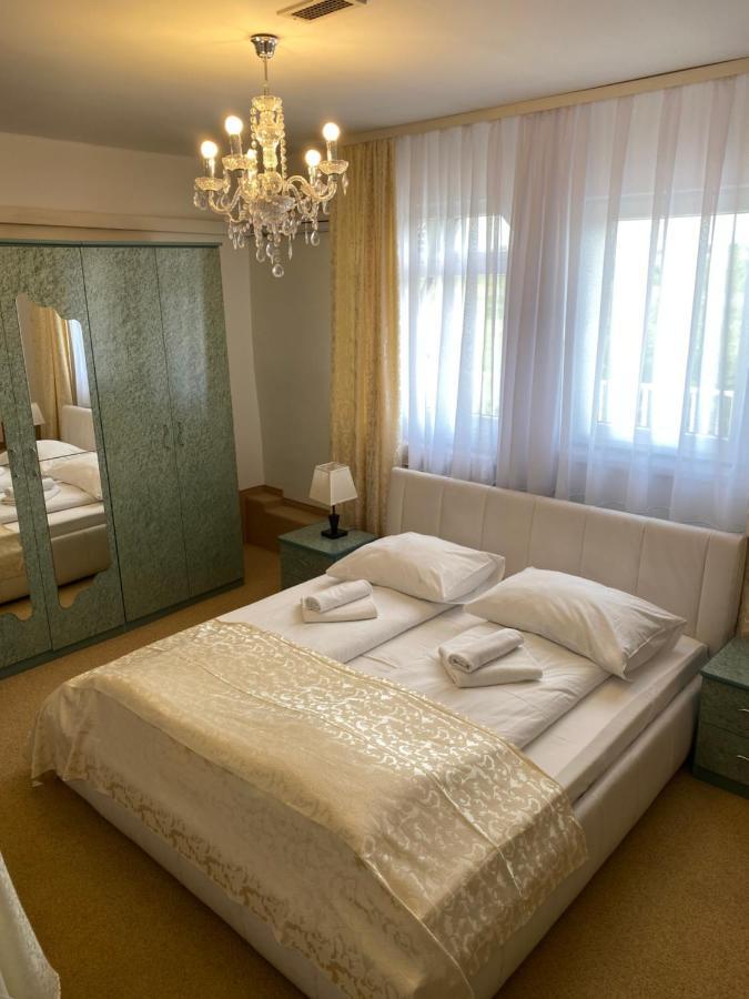 Hotel Martini Zagreb Hotel And Restaurant Sesvete Luaran gambar